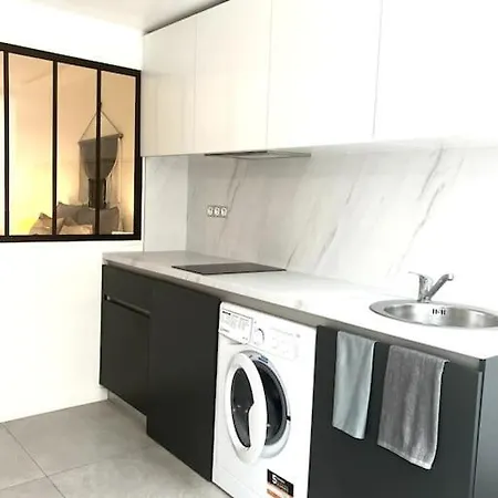 Appartement, Atypique, Proche Du Centre *
