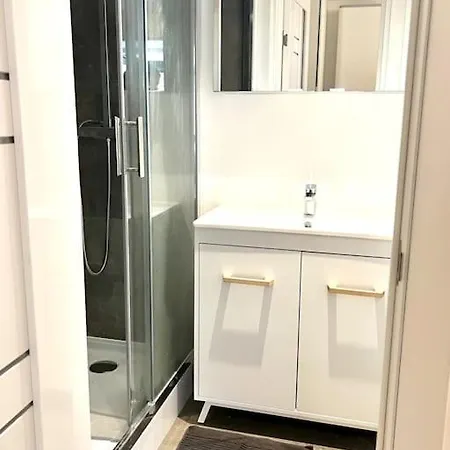 Appartement, Atypique, Proche Du Centre Apartment Antibes